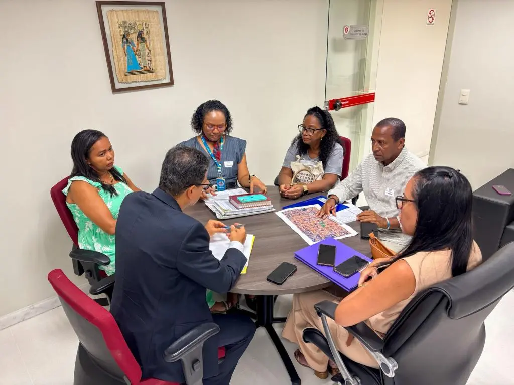 Prefeitura de Aracaju apresenta ao MPSE ações para Educação Quilombola e projeto-piloto na Escola Costa Melo