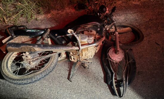Motociclista fica ferido e é hospitalizado após bater em mureta na SE-270