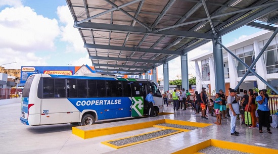 Governo de Sergipe disponibiliza 20 ônibus extras para transporte intermunicipal na Semana Santa