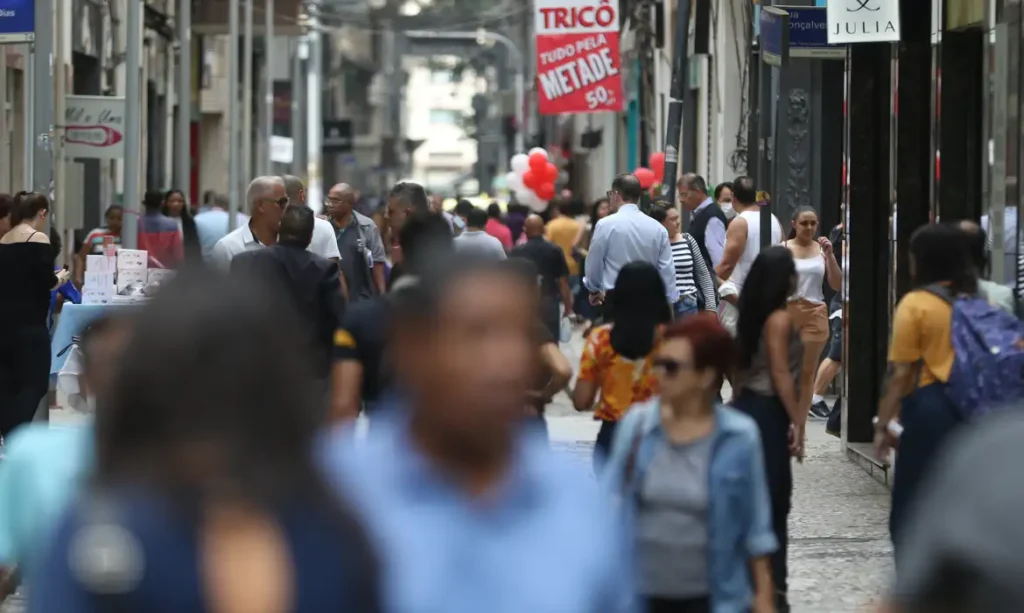 Mortes por câncer colorretal no Brasil podem quase triplicar entre 2026 e 2030