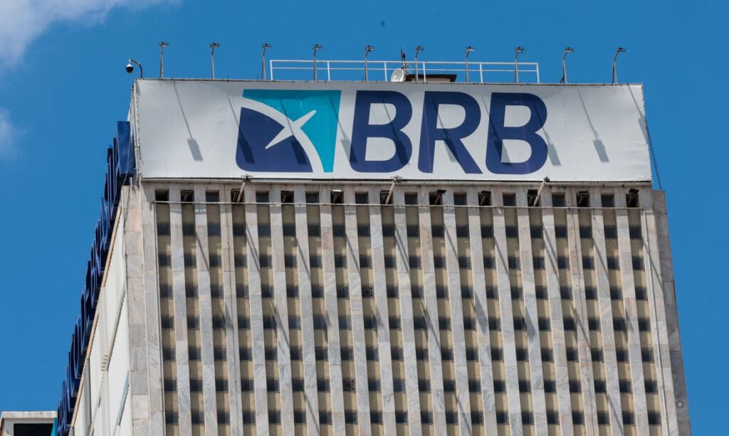 Itaú confirma compromisso de compra de ativos do BRB, diz comunicado