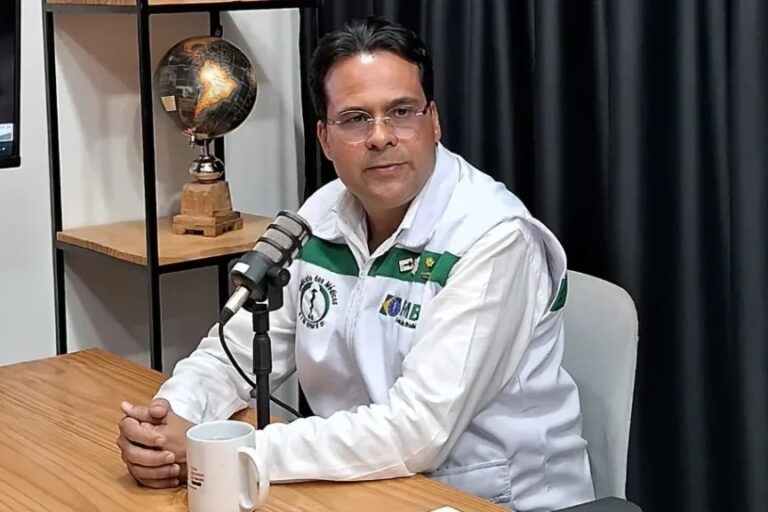 PSOL oficializa Helton Monteiro, presidente do Sindimed, como pré-candidato ao Governo de Sergipe