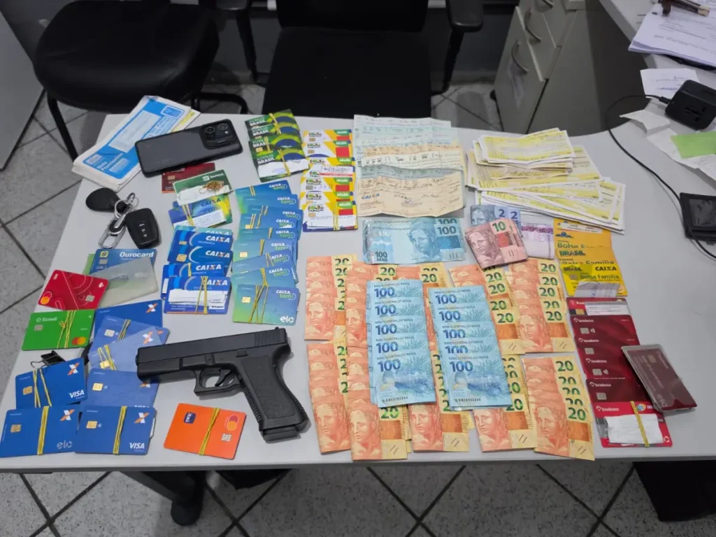 Operação Retenção: Polícia Civil prende homem com 53 cartões do Bolsa Família em Monte Alegre