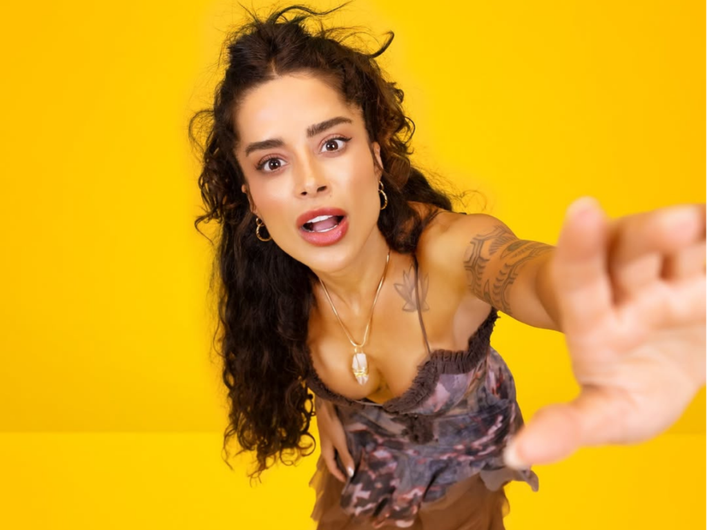 Aline Campos afirma que deixou de assistir ao BBB26 e declara torcida por Jordana