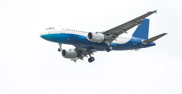 Itália Restringe Abastecimento em Aeroportos devido à Escassez de Combustível