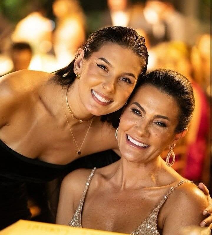 ana castela e a mae michele 1
