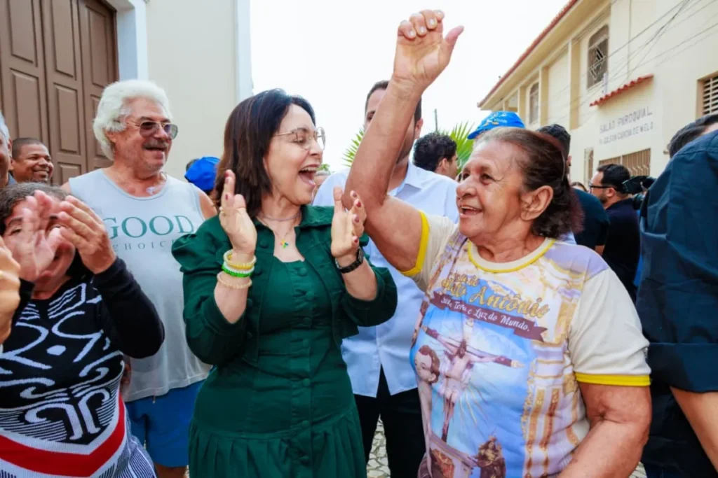Em Itabaiana, prefeita Emília Corrêa é recebida com entusiasmo pela população
