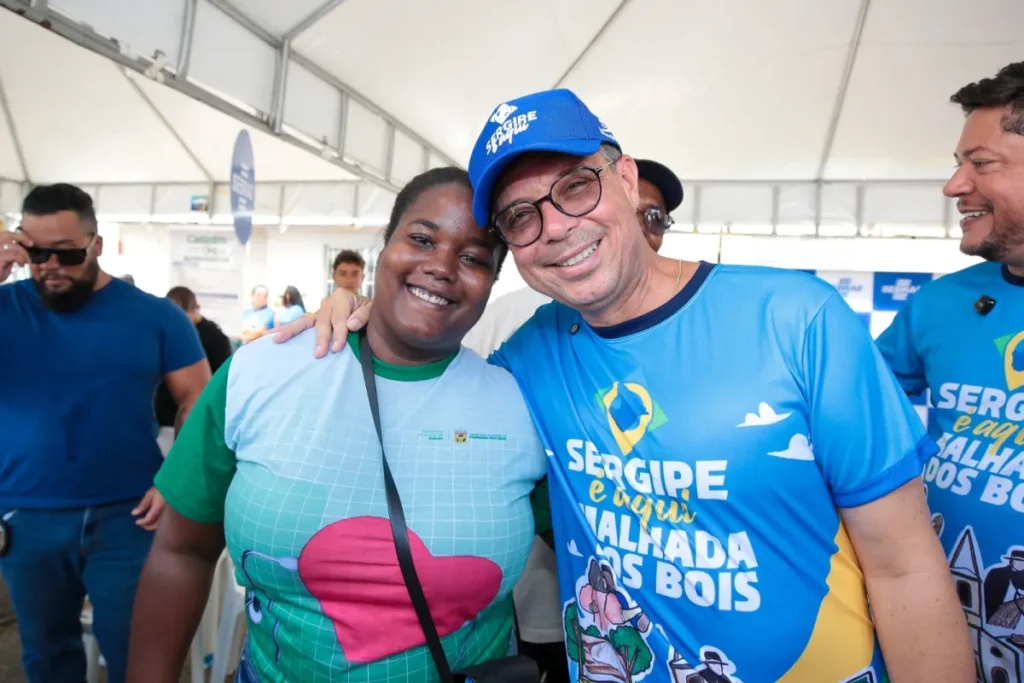 Mitidieri mantém liderança em levantamento do Instituto França; oposição enfrenta críticas por gastos