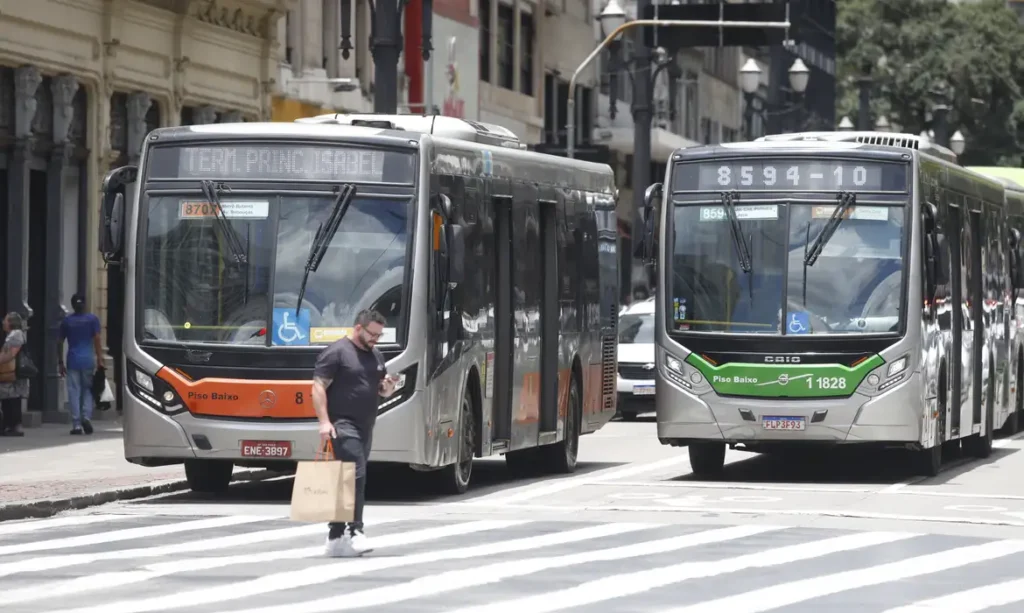 Inflação oficial (IPCA) sobe 0,88% em março, diz IBGE