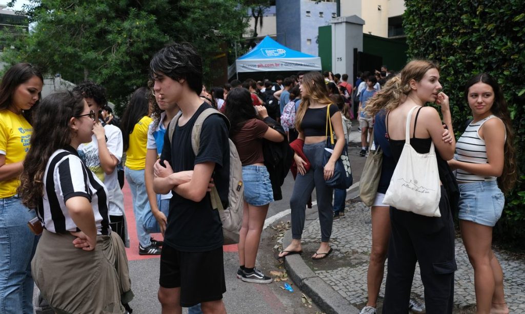 Inscrições para o Enem 2026 começam nesta segunda; prazo vai até 5 de junho