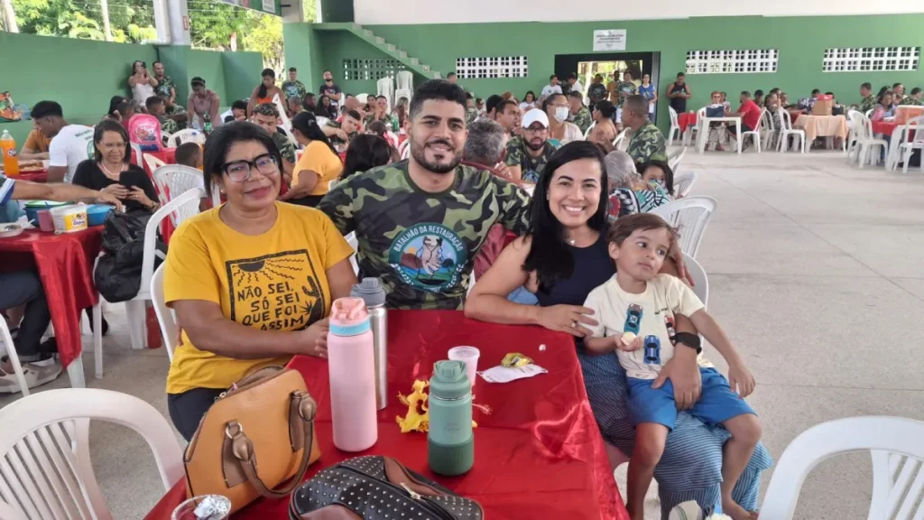 Batalhão da Restauração realiza visita familiar em São Cristóvão com programação pelo Mês das Mães