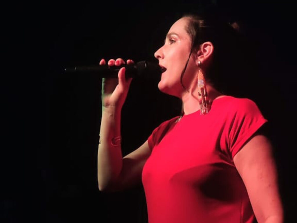 Sucessos do Kid Abelha embalam homenagem às mães
