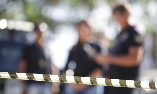 Homem é preso suspeito de envenenar namorada e fingir pacto de suicídio em Aracaju