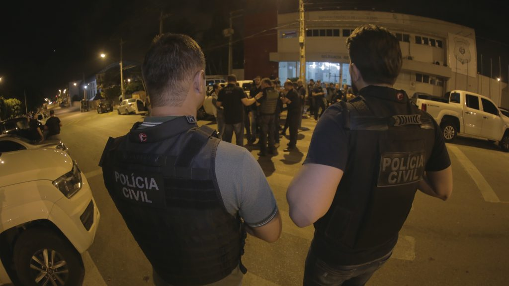 Fachada Desmascarada: Polícia fecha quitanda usada para o tráfico em Aquidabã