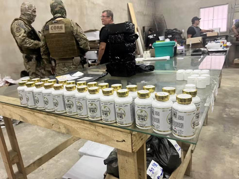 Polícia Civil estoura fábrica clandestina de medicamentos em Maceió