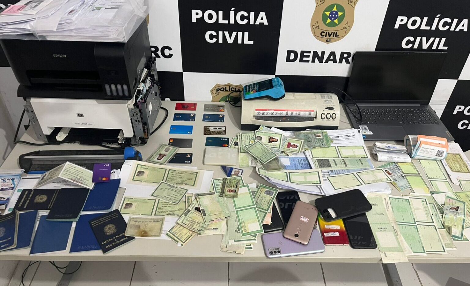 investigadoporestelionato_apreensaodecartoes_fotossp-e1780152427532
