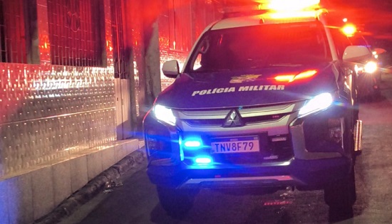 Mãe é levada à Delegacia após cinco filhos serem encontrados sozinhos em casa