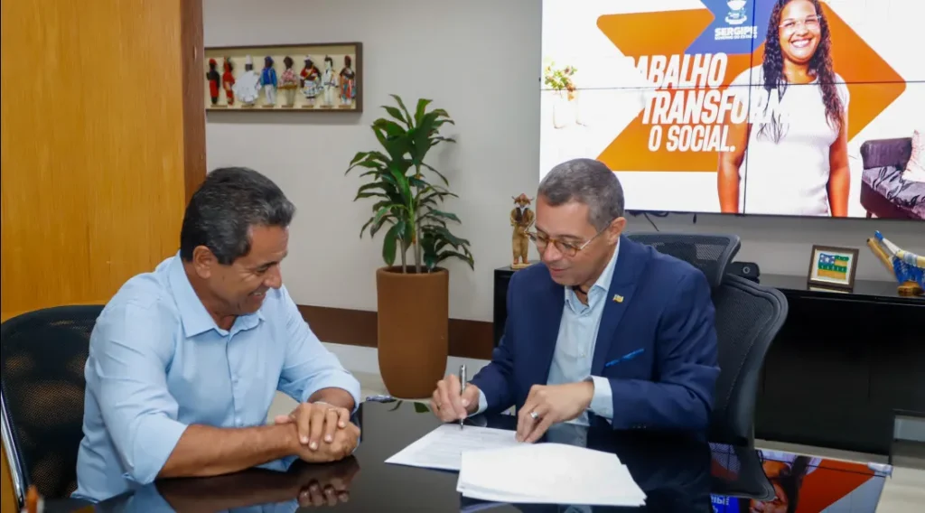 Governo estadual assina termo para iniciar obras da nova ponte Aracaju–Barra dos Coqueiros