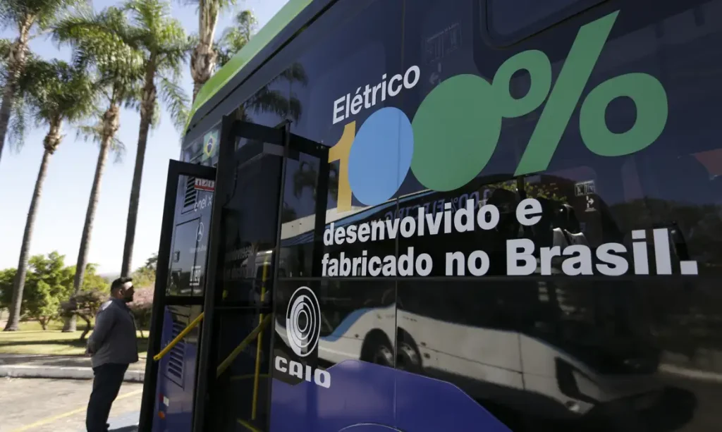 transporte-urbano_mcamgo_abr_09082023-3