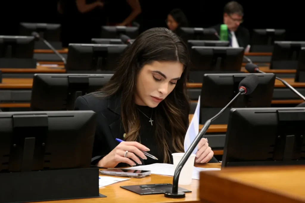 Comissão da Câmara aprova parecer que reconhece epilepsia como deficiência