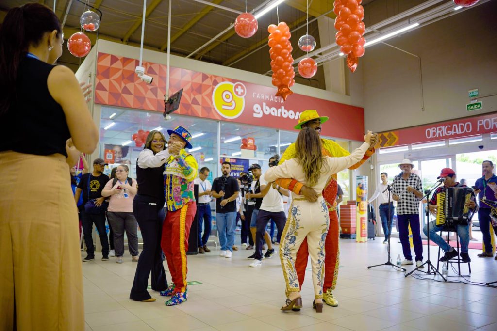 Instituto Cencosud promove festa junina nas lojas GBarbosa