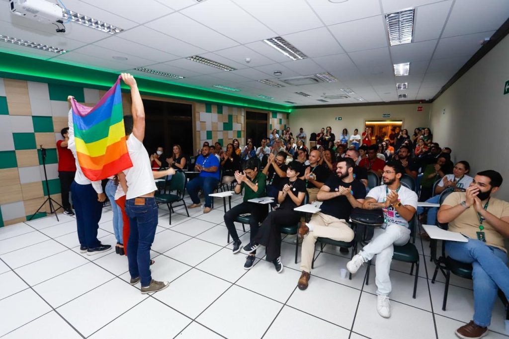 Banese reforça compromisso com a diversidade ao celebrar o Mês do Orgulho LGBTQIAPN+