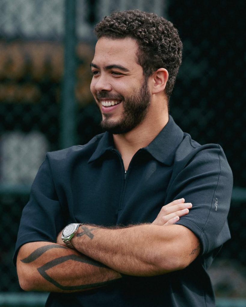 Filho de Ronaldo Fenômeno responde a críticas de “nepo baby” e defende trajetória na música
