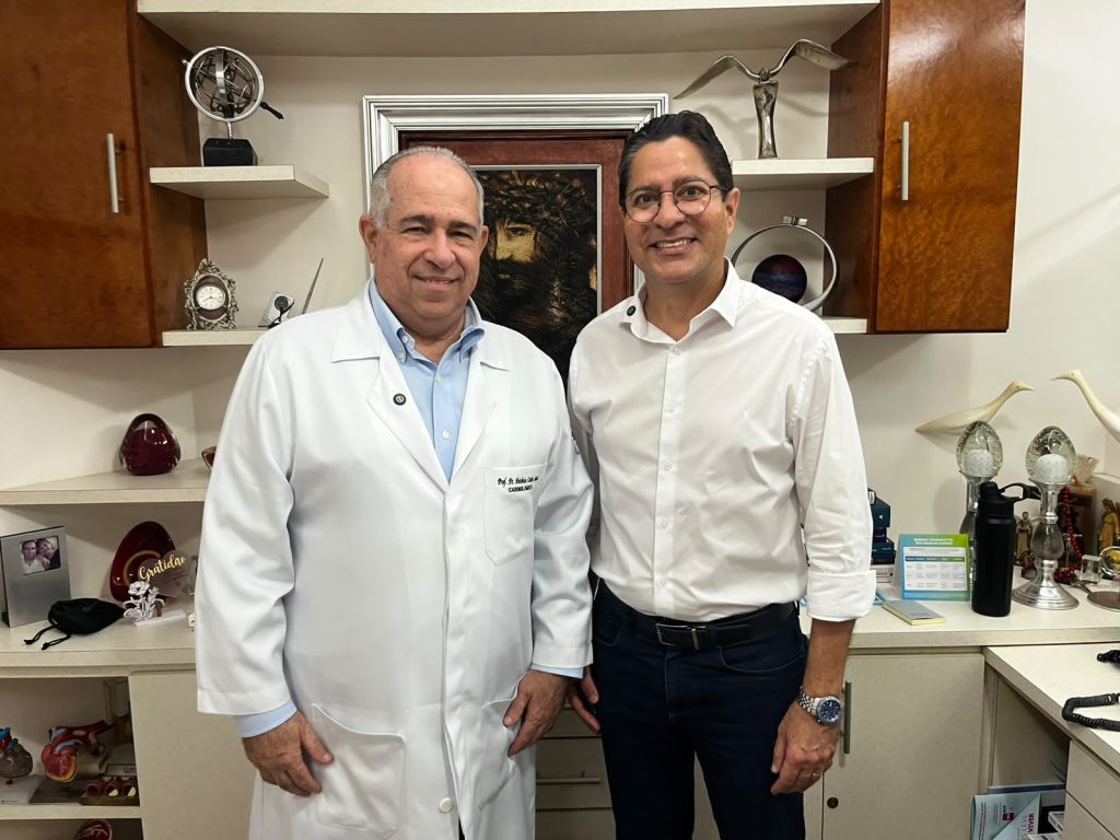 Ricardo Marques visita médico e pesquisador Antônio Carlos Sobral Sousa e debate os desafios da saúde em Sergipe