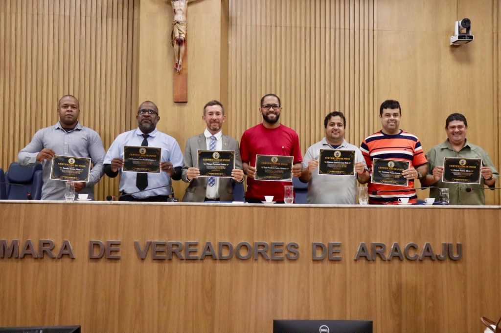 Nova diretoria do SIMETAFRE toma posse e reforça luta pela regulamentação dos profissionais sobre duas rodas em Aracaju