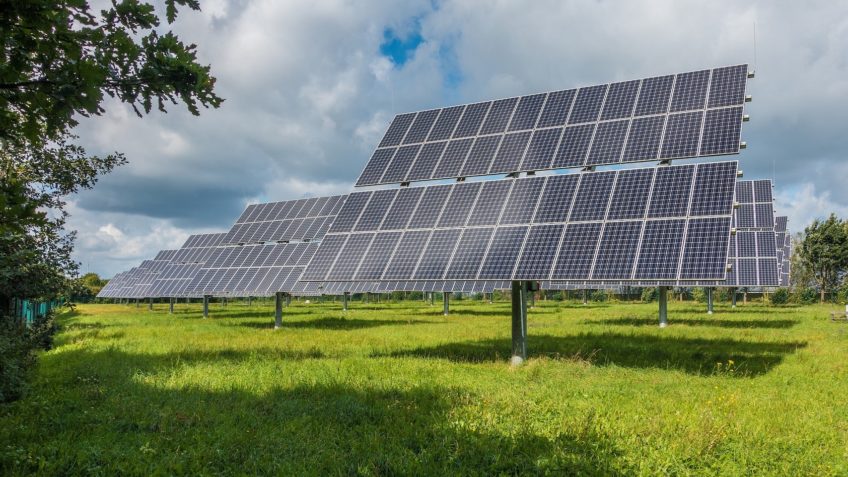 Aneel suspende votação sobre cortes de energia após pedido de vista