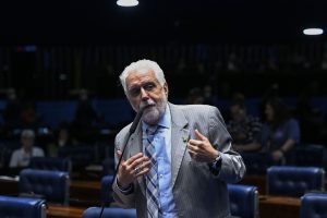 Após operação da PF, Wagner articula apoios e vai ao STF para defender imagem
