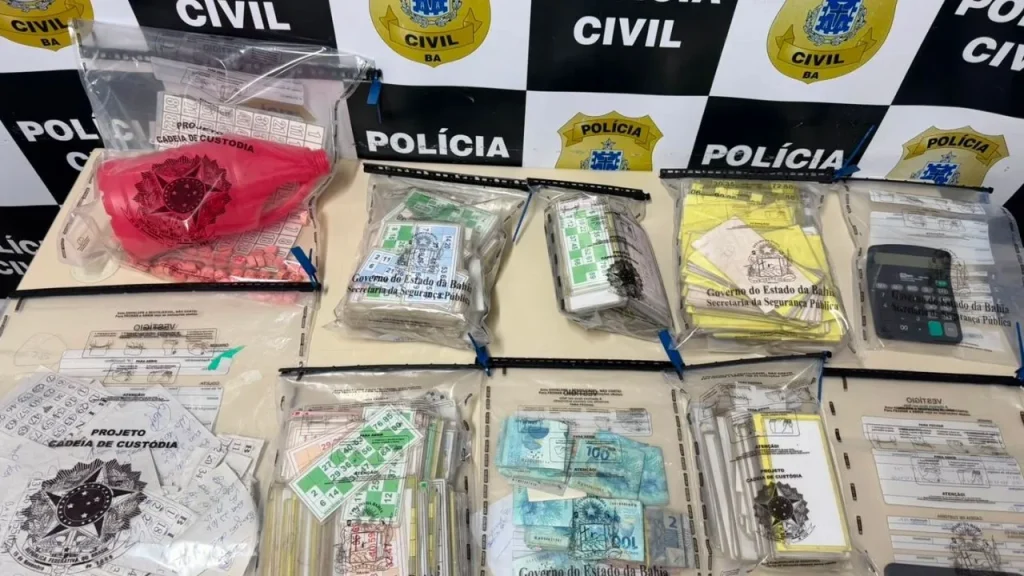 Bingo clandestino com 120 pessoas é encerrado pela polícia na Bahia