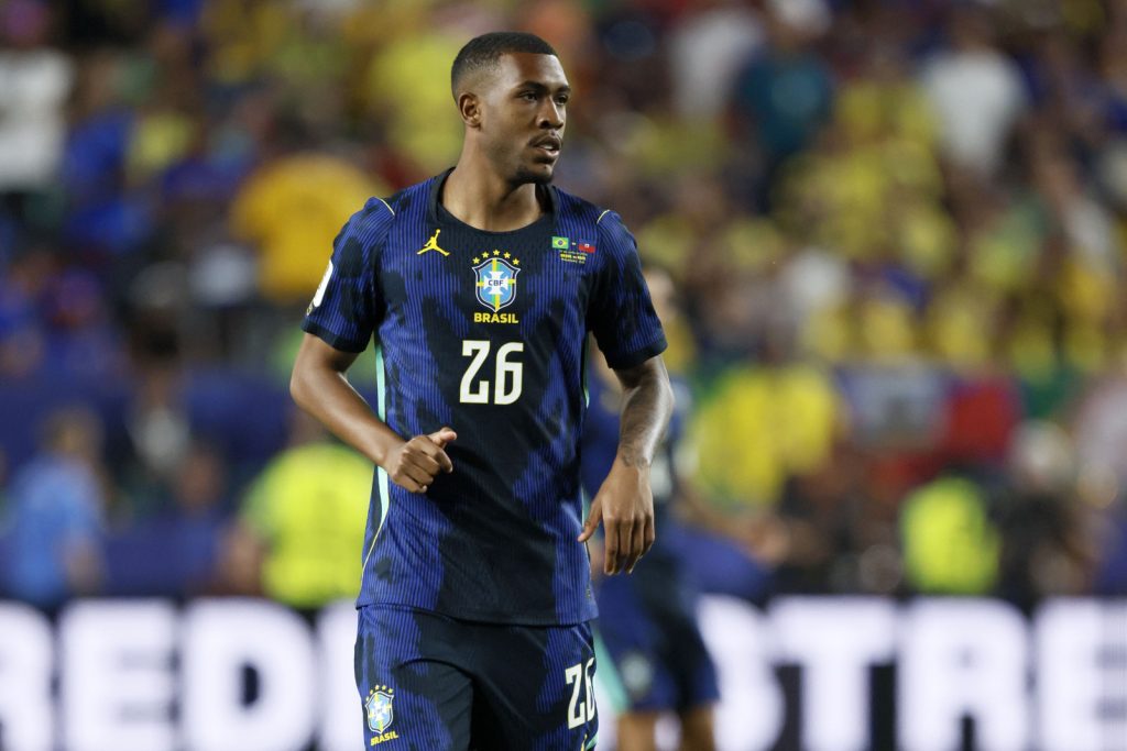 Brasil goleia Haiti por 3 a 0 e lidera grupo na Copa do Mundo