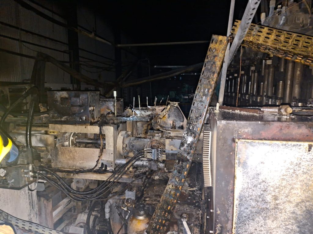 Brigada evita tragédia em fábrica de calçados de Frei Paulo após incêndio