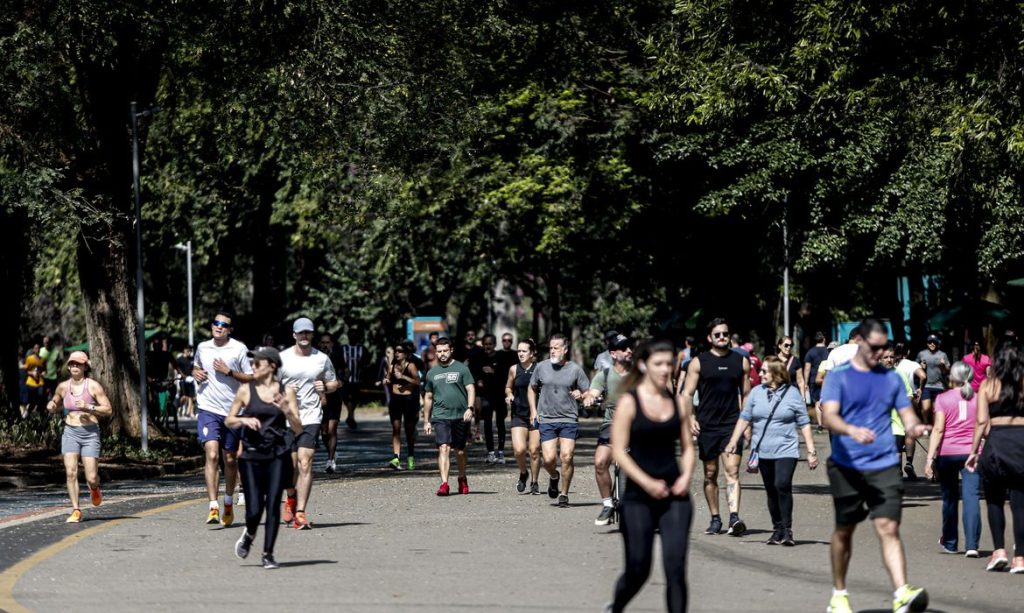 Um em cada quatro brasileiros desconhece que câncer pode ser prevenido