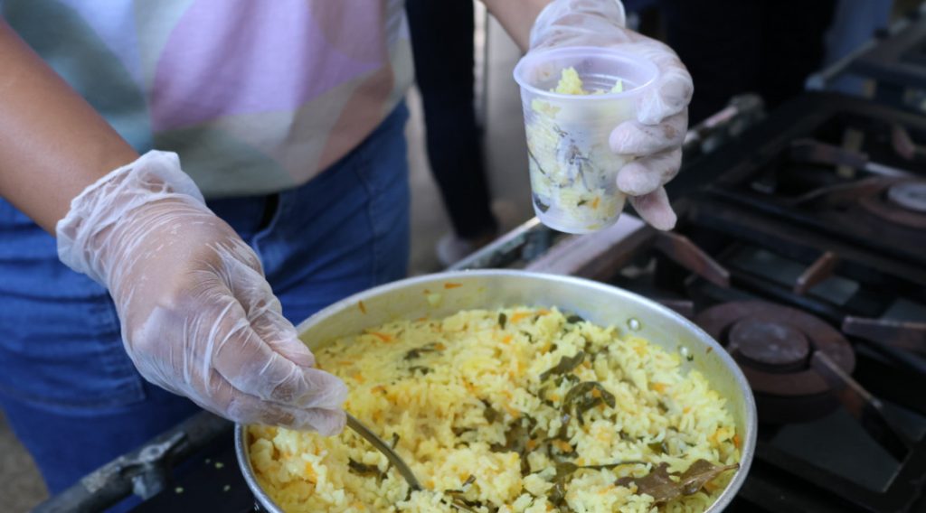 Ciranda Sergipe leva serviços e cidadania a moradores de Telha