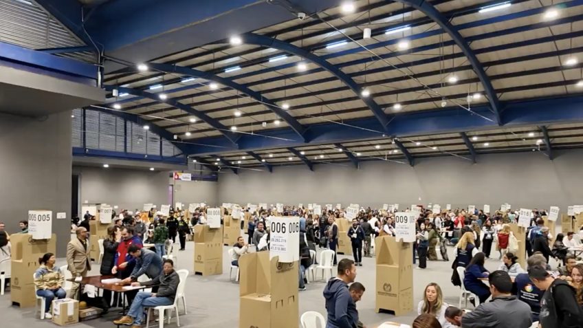 Colômbia vai às urnas domingo em eleição que pode virar o mapa político da América do Sul