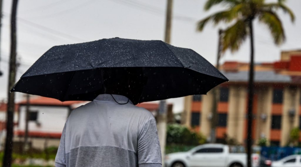 Defesa Civil de Sergipe alerta para chuvas fortes e ventos intensos