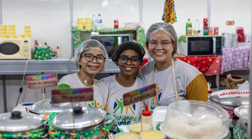Economia Solidária celebra sucesso de vendas na Vila do Forró em junho