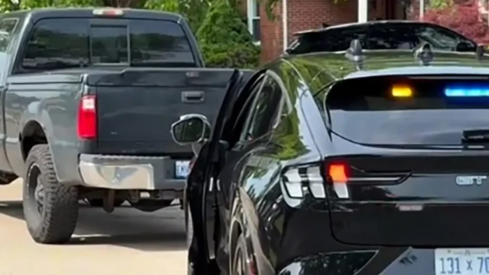 EUA usam carros elétricos silenciosos para pegar motoristas imprudentes