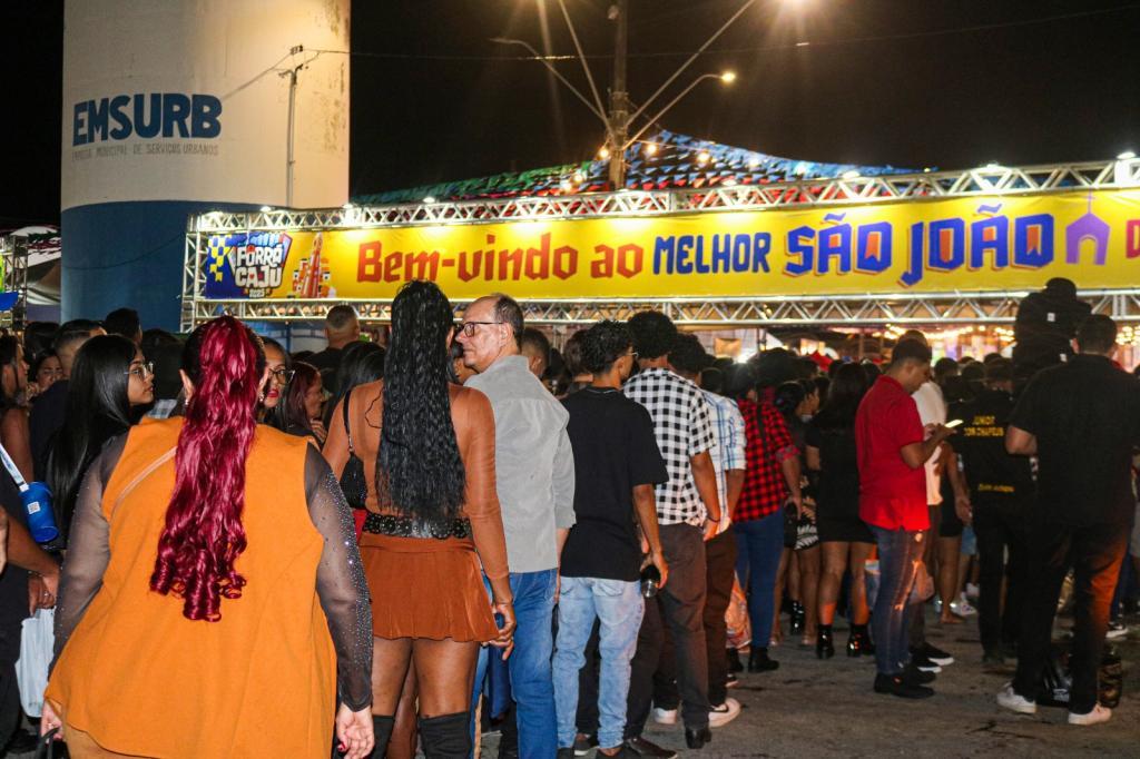 Forró Caju 2026 fecha avenida no Centro de Aracaju a partir desta quinta