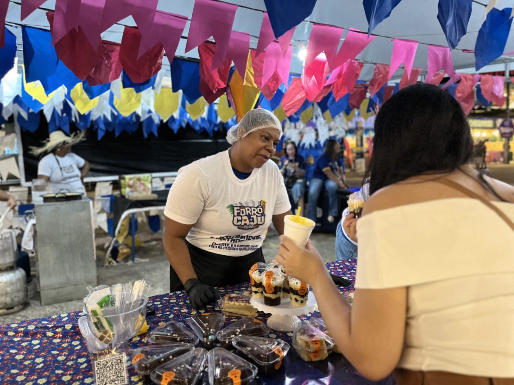 Fundat se destaca no Forró Caju e impulsiona geração de renda em Aracaju