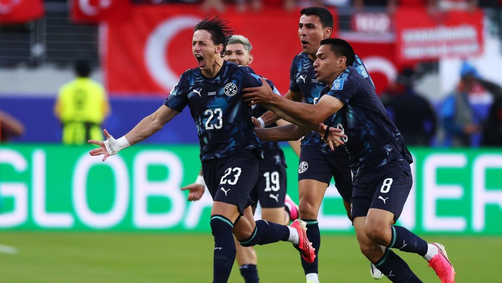 Gol no 1º minuto: Paraguai elimina Turquia e avança na Copa 2026