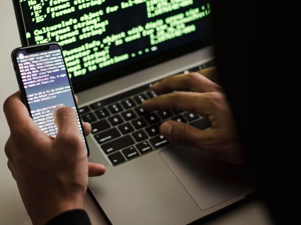 Hacker invade sistema do governo com senhas vazadas e dispara alerta nacional