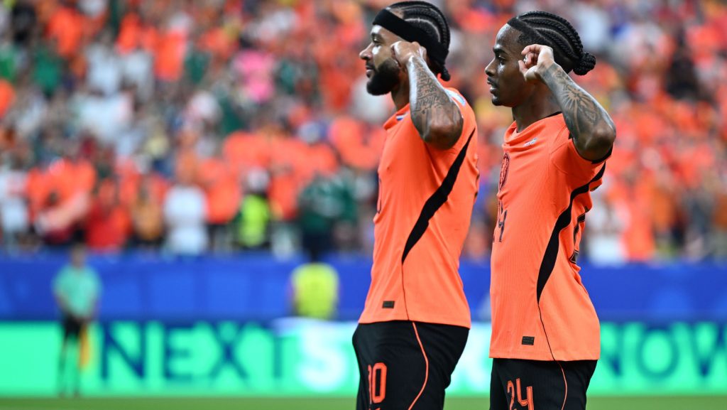 Holanda quebra recorde do Brasil e vira a maior invicta da história das Copas