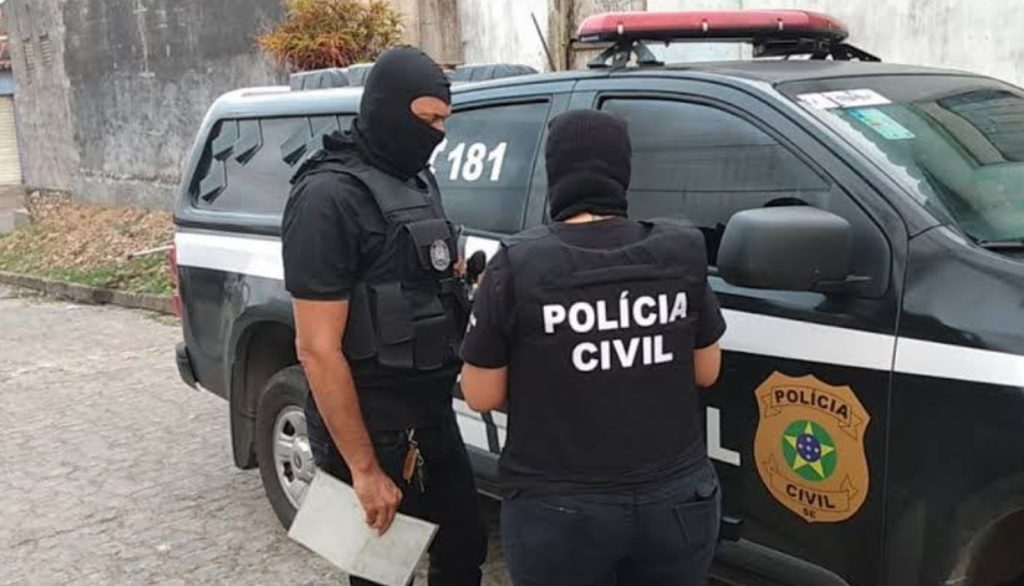 Homem é preso por agredir e manter companheira em cárcere privado em Ribeirópolis