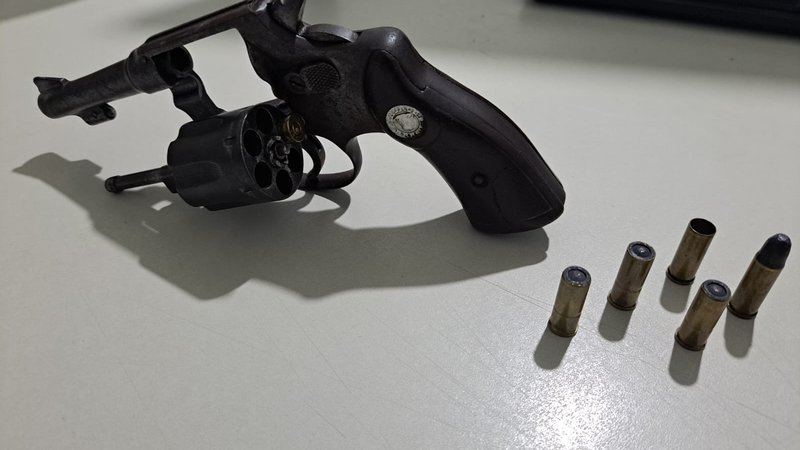Homem é preso por ameaçar ex-companheira com arma em Tobias Barreto