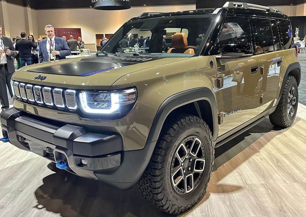 Jeep lança SUV elétrico off-road com 659 cv e 357 km de autonomia