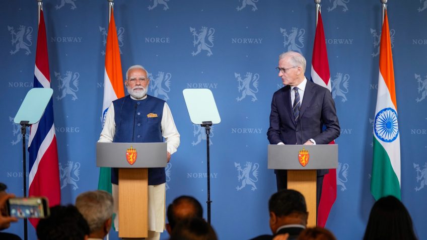 Jornalista desafia Modi ao vivo e vídeo viraliza com milhões de views
