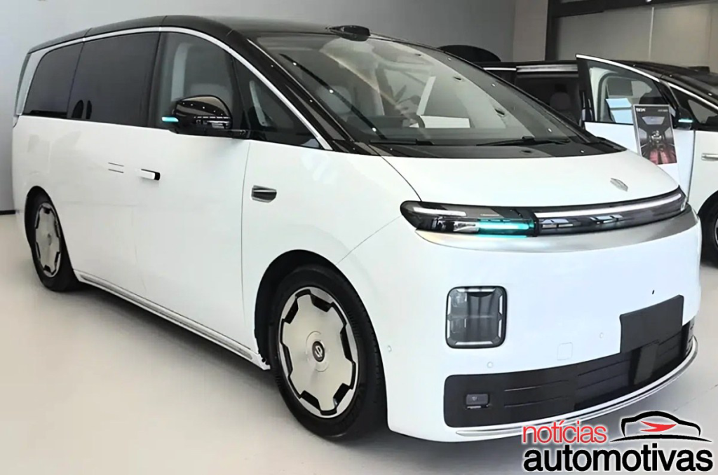 Leapmotor lança D99, monovolume premium com seis versões e entrega em julho